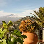 Taormina Design Apartment