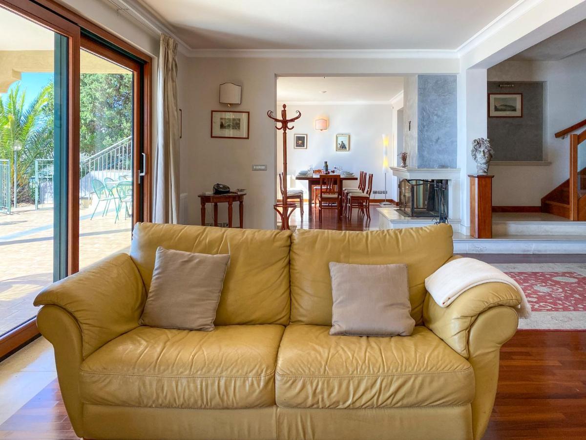Design Taormina